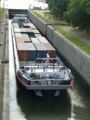 e.jpg (49.84 Kio) Vu 2204 fois e.jpg