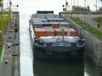 b.jpg (74.78 Kio) Vu 2453 fois b.jpg