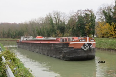 alexis-moret.JPG (702.54 Kio) Vu 5003 fois alexis-moret.JPG