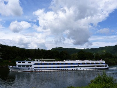 Rhine-Princess-1-12-07-2016-St.Aldegund (2).JPG (268.6 Kio) Vu 1899 fois Rhine-Princess-1-12-07-2016-St.Aldegund (2).JPG