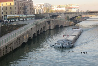 monster-paris-av.JPG