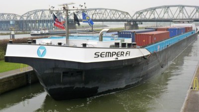 Semper-Fi-4-30-15-12-2016-sluis-Grave (2).jpg