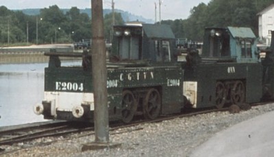 IMG_1981_juillet_Mauvage_Canal_Marne au Rhin_Locotracteurs CGTVN N°E2004 (1).jpg