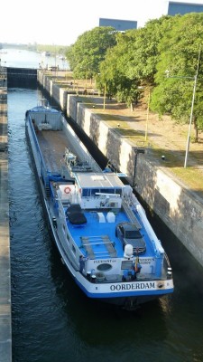 Oorderdam-5-27-09-2016-sluis-Weurt (2).jpg (93.78 Kio) Vu 1425 fois Oorderdam-5-27-09-2016-sluis-Weurt (2).jpg