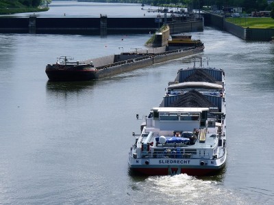 Speranza-II-en-SperanzaI-19-12-07-2016-St.Aldegund (2).JPG (232.58 Kio) Vu 3455 fois Speranza-II-en-SperanzaI-19-12-07-2016-St.Aldegund (2).JPG