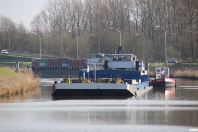 IMG_3563.JPG (130.52 Kio) Vu 2231 fois IMG_3563.JPG