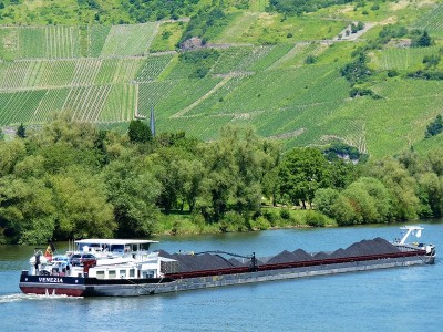 Venezia-7-10-07-2016-Traben-Trarbach (2).JPG (350.21 Kio) Vu 2336 fois Venezia-7-10-07-2016-Traben-Trarbach (2).JPG