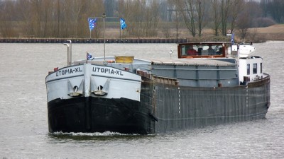 Utopia-XL-4-09-03-2017-sluis-Lith (2).JPG (175.36 Kio) Vu 4061 fois Utopia-XL-4-09-03-2017-sluis-Lith (2).JPG
