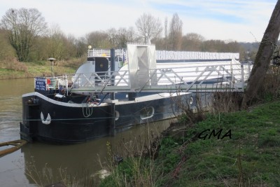 bluemoon-ar.JPG (277.12 Kio) Vu 1293 fois bluemoon-ar.JPG