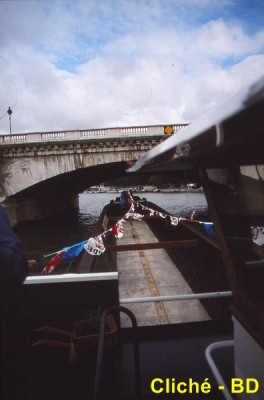 IMG_19780623_pardon_ (7) ZEUS Pont concorde (Copier)#.jpg (50.02 Kio) Vu 4210 fois IMG_19780623_pardon_ (7) ZEUS Pont concorde (Copier)#.jpg