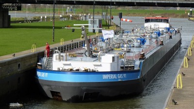 Imperial-GAS-91-4-21-03-2017-sluis-Grave (2).JPG