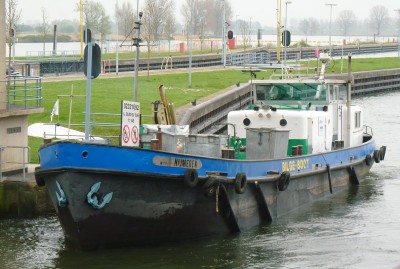 Nijmegen-3-03-04-2017-sluis-Lith (2).jpg
