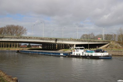 IMG_3615.JPG (106.18 Kio) Vu 1491 fois IMG_3615.JPG