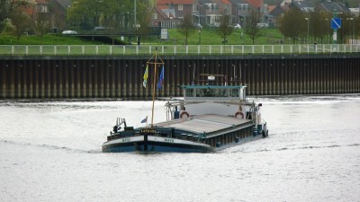 Maya-1-06-04-2017-sluis-Lith (2).JPG (182.42 Kio) Vu 2389 fois Maya-1-06-04-2017-sluis-Lith (2).JPG