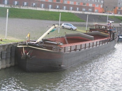 Padua-1-27-02-2007-Waalhaven-Nijmegen.jpg (107.75 Kio) Vu 1847 fois Padua-1-27-02-2007-Waalhaven-Nijmegen.jpg