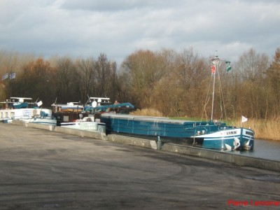 2006_1205x20076.JPG (98.75 Kio) Vu 4754 fois 2006_1205x20076.JPG