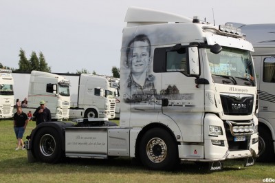 IMG_4453.JPG (123.54 Kio) Vu 9037 fois IMG_4453.JPG