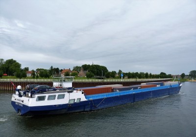 Smart-Barge-4-08-06-2017-sluis-Lith (2).JPG