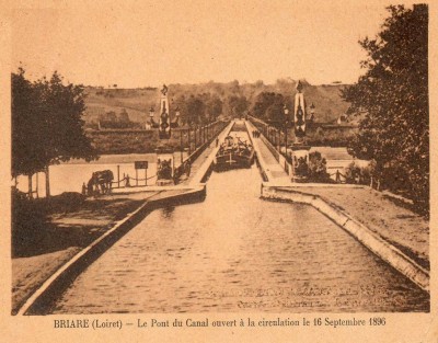 CANAL DE BRIARE.jpg
