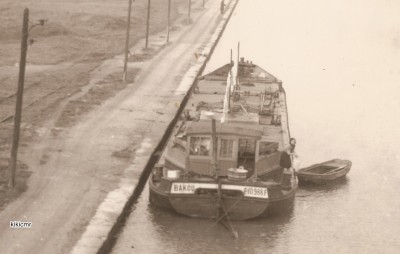 Canal Saint-Denis - vers 1945 (2) (Copier).jpg