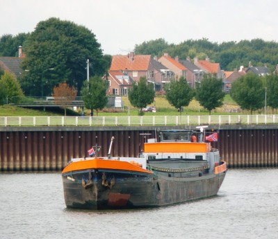 Wesu-1-31-08-2017-sluis-Lith (2).JPG (247.62 Kio) Vu 1102 fois Wesu-1-31-08-2017-sluis-Lith (2).JPG