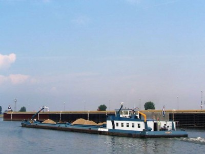 Hydra-2-3-28-07-2006.jpg (83.17 Kio) Vu 4203 fois Hydra-2-3-28-07-2006.jpg