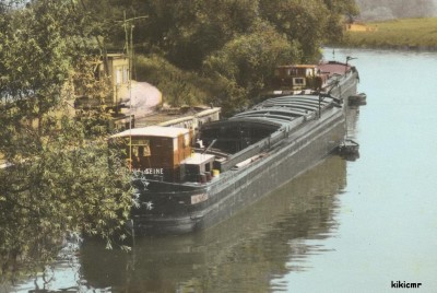 Cuise-la-Motte (Oise) - Péniches sur l'Aisne (2) (Copier) (2).jpg