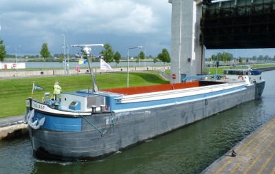 Jolise-8-18-09-2017-sluis-Lith (2).JPG (127.52 Kio) Vu 5684 fois Jolise-8-18-09-2017-sluis-Lith (2).JPG