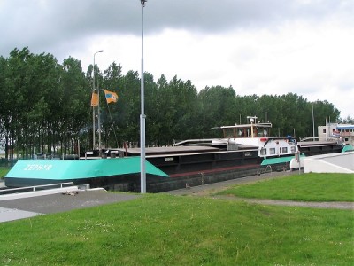 zephyr-1-28-05-2006.jpg (137.12 Kio) Vu 2251 fois zephyr-1-28-05-2006.jpg