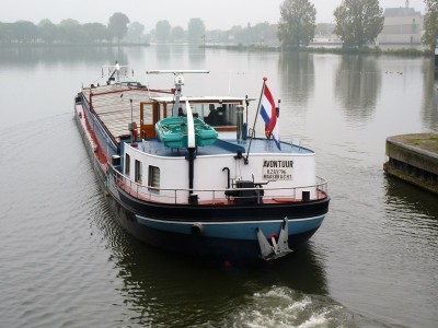 Avontuur-4-25-09-2017-sluis-Grave (2).JPG (184.6 Kio) Vu 1505 fois Avontuur-4-25-09-2017-sluis-Grave (2).JPG