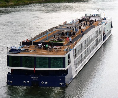 Amadanta-7-12-07-2016-St.Aldegunden (2).JPG (315.63 Kio) Vu 1221 fois Amadanta-7-12-07-2016-St.Aldegunden (2).JPG