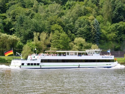 Bernkastel-Kues-4-06-07-2016-Traben-Trarbach.jpg (354.34 Kio) Vu 1845 fois Bernkastel-Kues-4-06-07-2016-Traben-Trarbach.jpg