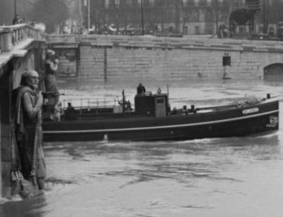 Inconnu du pt de l'Alma (crue de 1924).PNG (360.11 Kio) Vu 2067 fois Inconnu du pt de l'Alma (crue de 1924).PNG