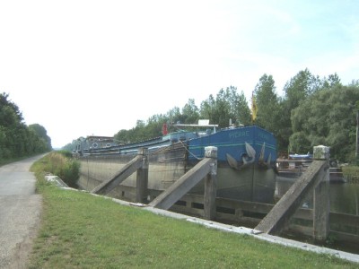 2007_0619x20014.JPG (93.51 Kio) Vu 3144 fois 2007_0619x20014.JPG