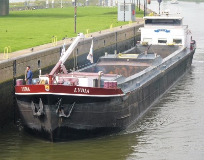 Lydia-3-25-09-2017-sluis-Grave (2).jpg (237.4 Kio) Vu 3214 fois Lydia-3-25-09-2017-sluis-Grave (2).jpg