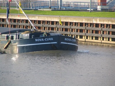 nova-cura-4-10-12-2008.jpg