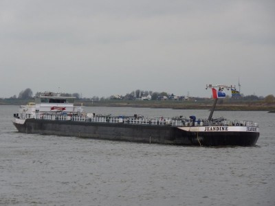 jeandine-2-18-11-2009-druten-waal.jpg