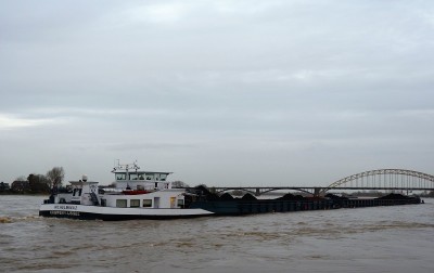 KVB-Wilhelmina-1-hoog-water-05-01-2018 (3).JPG