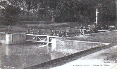 Remorqueur Triton 13 (P 9834)(2) (1919 Huy (B) (28,00m x 4,97m) (450 cv vapeur).jpg (157.46 Kio) Vu 1605 fois Remorqueur Triton 13 (P 9834)(2) (1919 Huy (B) (28,00m x 4,97m) (450 cv vapeur).jpg