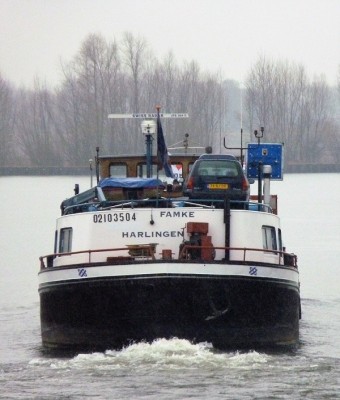 Famke-9-28-03-2018-sluis-Lith (2).JPG (202.74 Kio) Vu 2533 fois Famke-9-28-03-2018-sluis-Lith (2).JPG