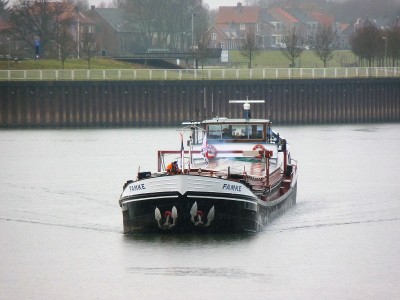 Famke-3-28-03-2018-sluis-Lith (2).JPG (196.87 Kio) Vu 2533 fois Famke-3-28-03-2018-sluis-Lith (2).JPG
