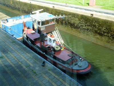 e.jpg (109.25 Kio) Vu 1319 fois e.jpg