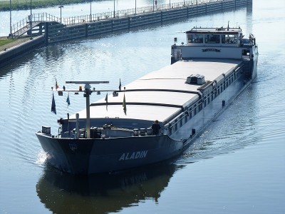 Aladin-4-09-05-2018-sluis-Sambeek (2).JPG (220.36 Kio) Vu 2203 fois Aladin-4-09-05-2018-sluis-Sambeek (2).JPG